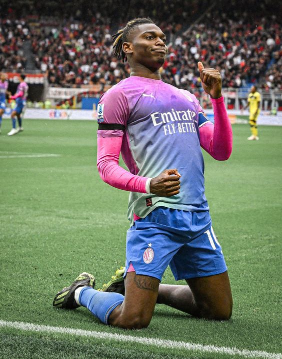 Uniforme Deportivo | Ac Milan 2023