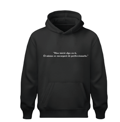 Sudadera negra| Cantante| Marcos Barrientos|