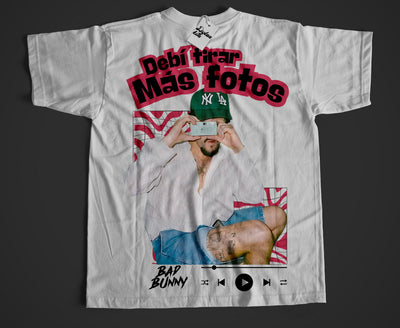 Playera  Blanca |Bad Bunny | Letras negras y rojas