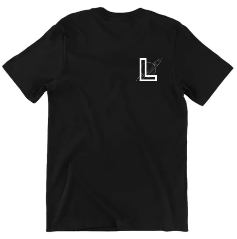 Playera negra| Girlfriend | Lucy