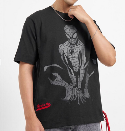 Playera | Gris oscuro | Hombre araña | spiderman | atuendo elegante